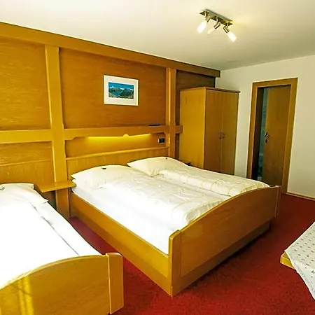 Bed & Breakfast Haus Josef Mayrhofen