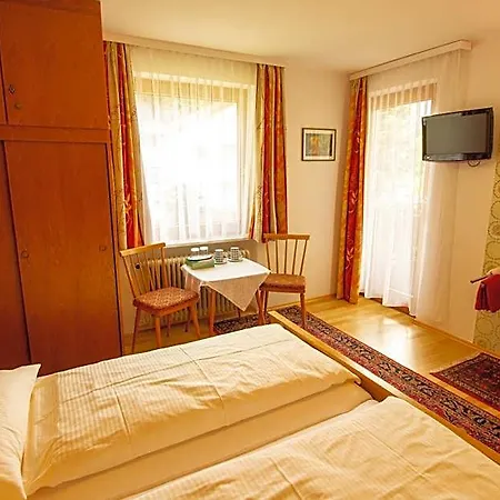 Haus Josef Bed & Breakfast