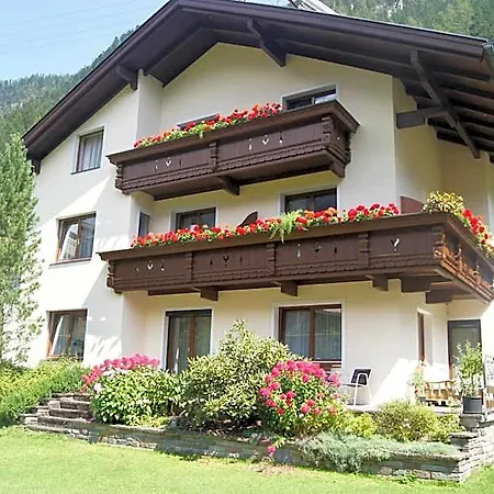 Bed & Breakfast Haus Josef *