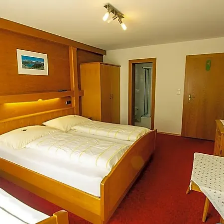 Bed & Breakfast Haus Josef *