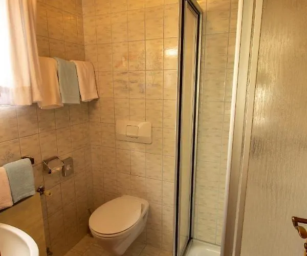 فندق مبيت وإفطار Haus Josef