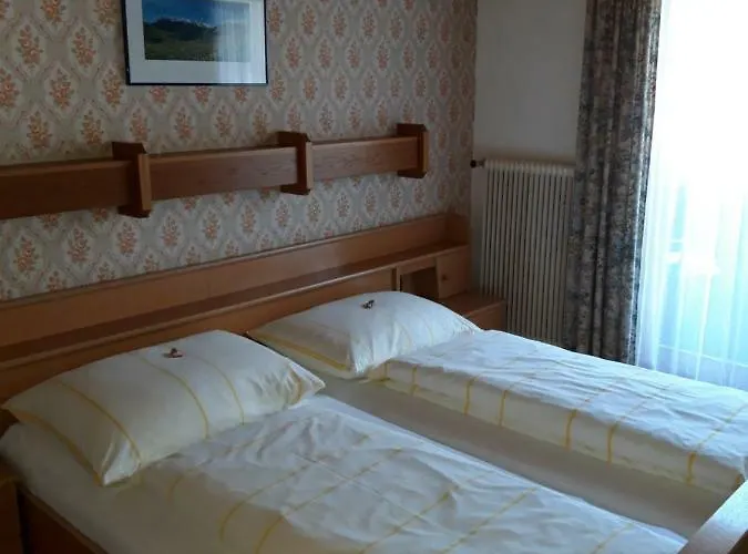 Haus Josef Bed & Breakfast