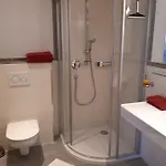 לינה וארוחת בוקר Haus Josef