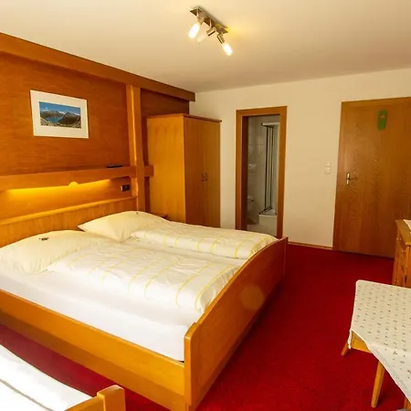 Bed & Breakfast Haus Josef *